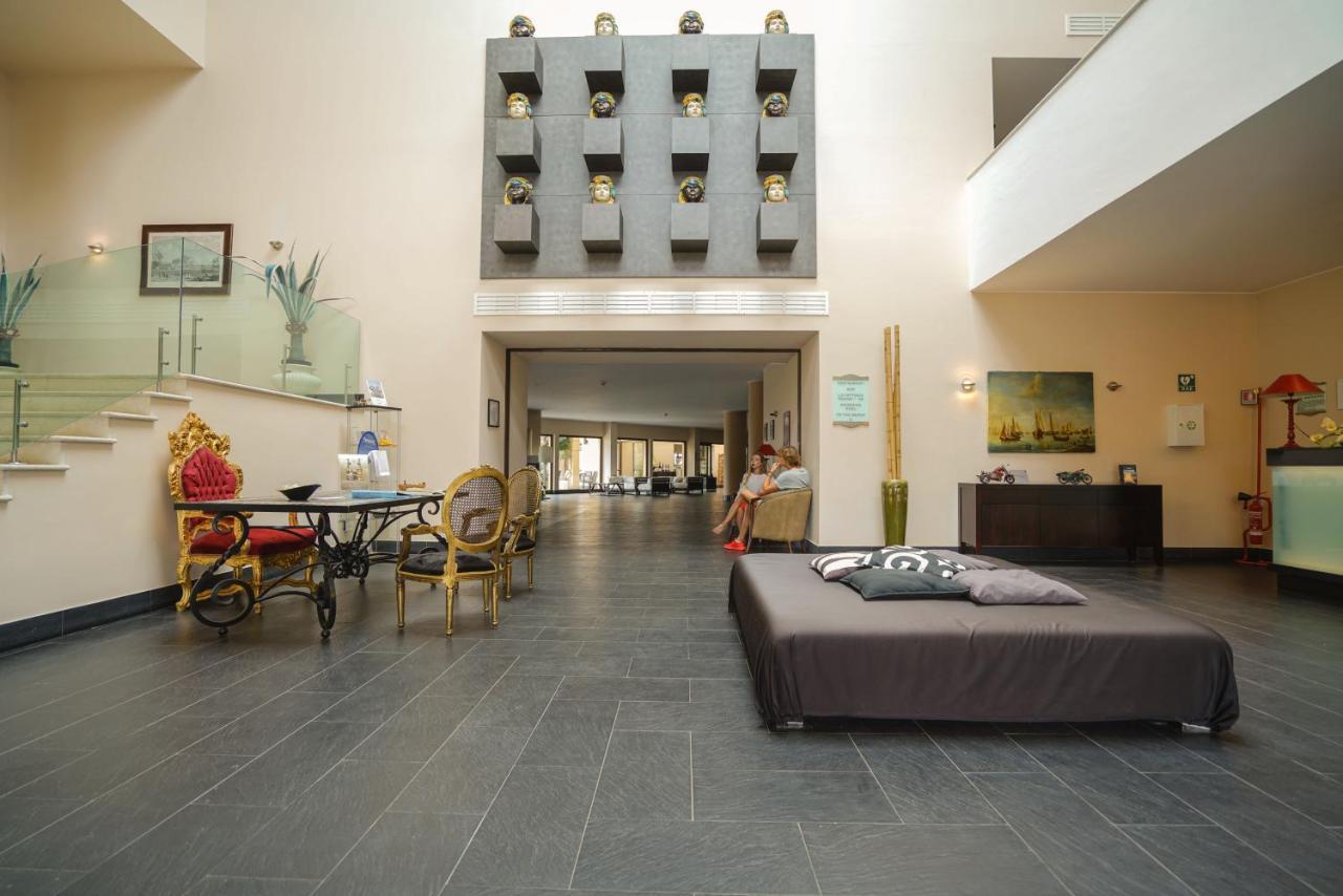 Falconara Resort & Spa Бутера Екстериор снимка